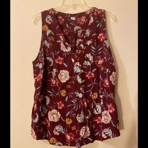 3/$21 Old Navy Floral tank top